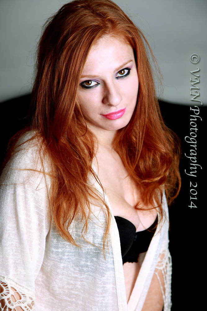 Female model photo shoot of victoriaashly 