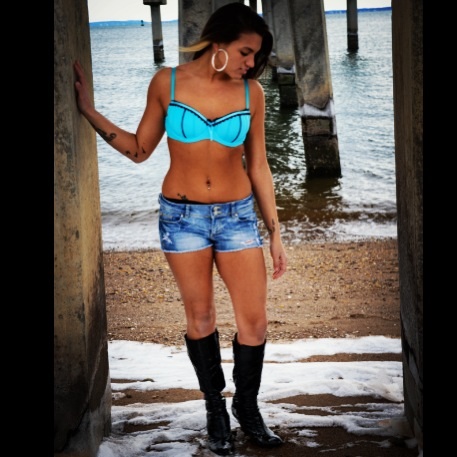 Female model photo shoot of Lau Bella in Staten Island