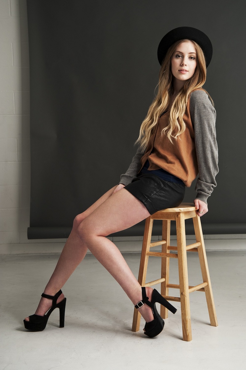 Female model photo shoot of Jennifer Brauer