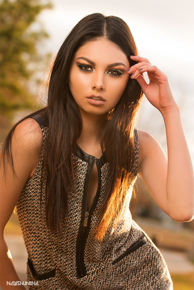 Female model photo shoot of Desiree Casas