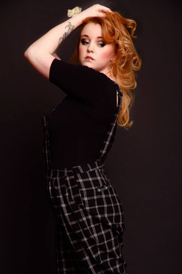Female model photo shoot of Sarah Martell