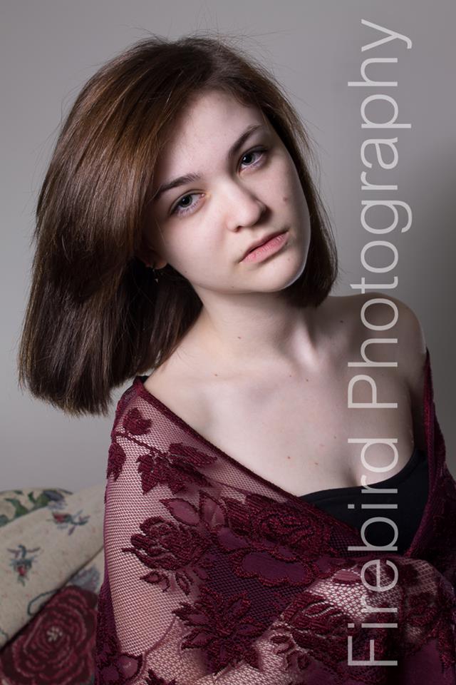 Female model photo shoot of Erika Robison
