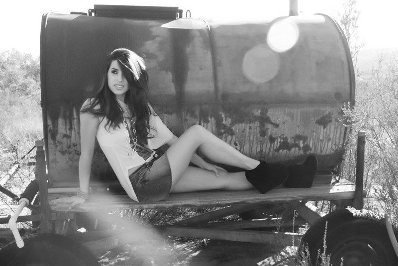 Female model photo shoot of Dakota Rodriguez