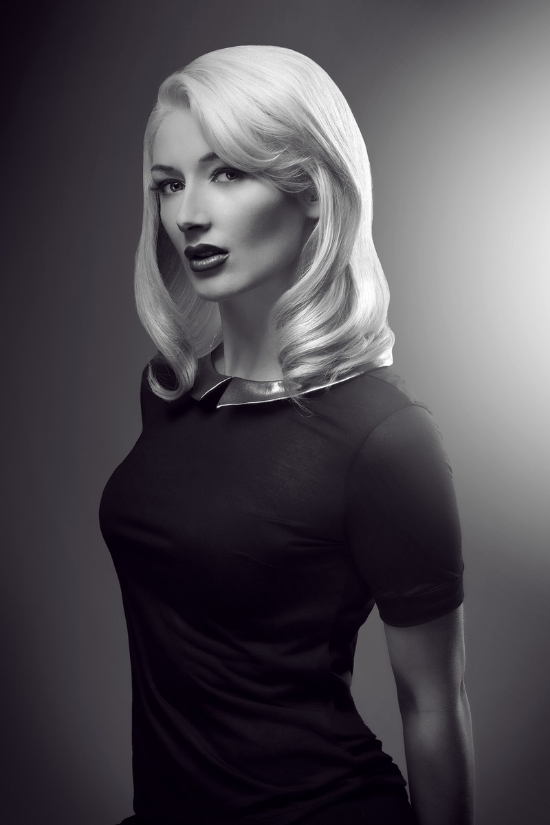 Female model photo shoot of Kate Eaton
