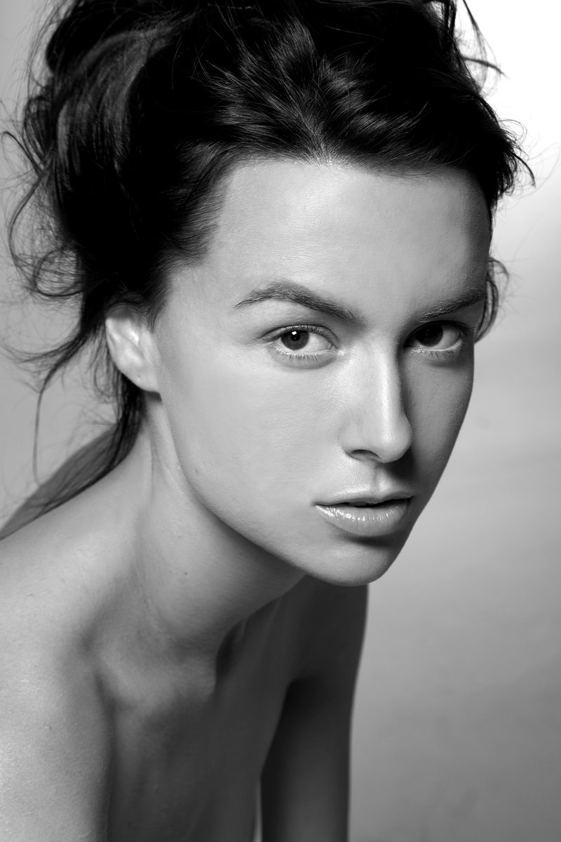 Female model photo shoot of Kristiine