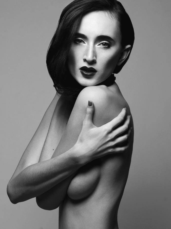 Female model photo shoot of Linka Torsleff in New York