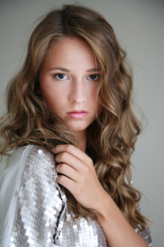 Female model photo shoot of eliinabroka in Leeds