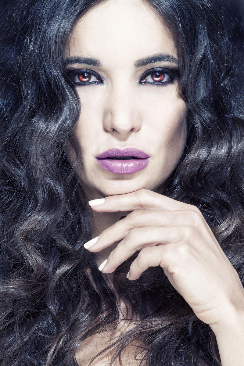 Female model photo shoot of Iris Gutierrez