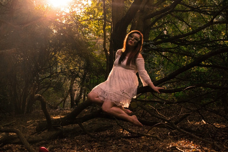 Female model photo shoot of Zoe Blush Photography in Woodlands