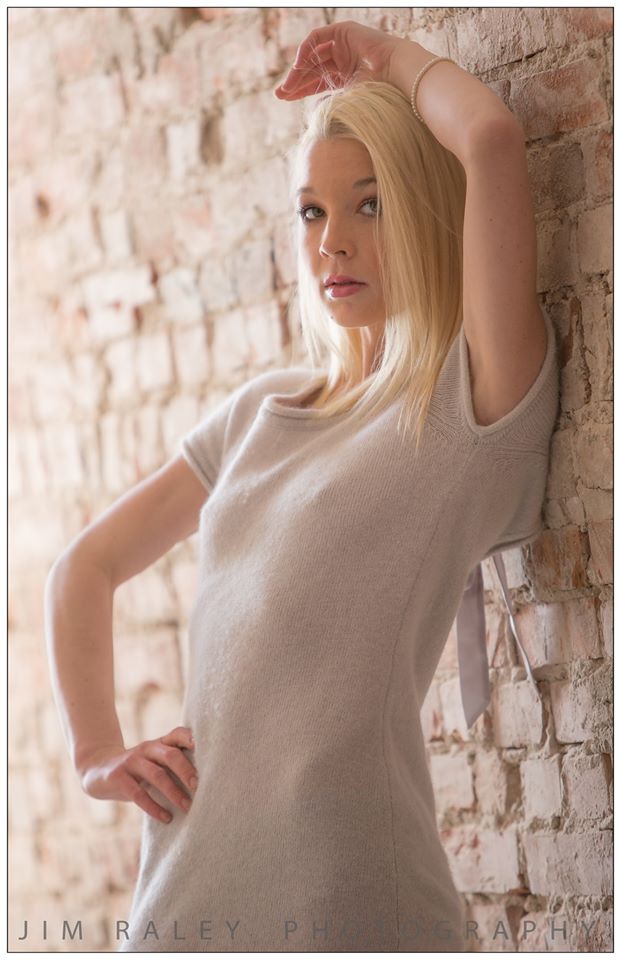 Female model photo shoot of JennyBean17 by jim raley photography