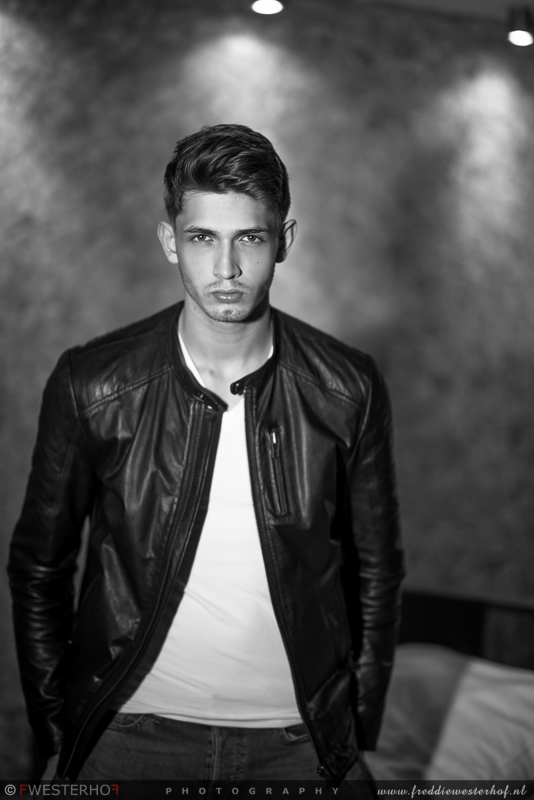 Male model photo shoot of Thijs Holtmaat