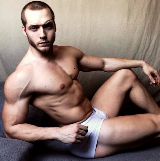 Male model photo shoot of Matthew Noel White