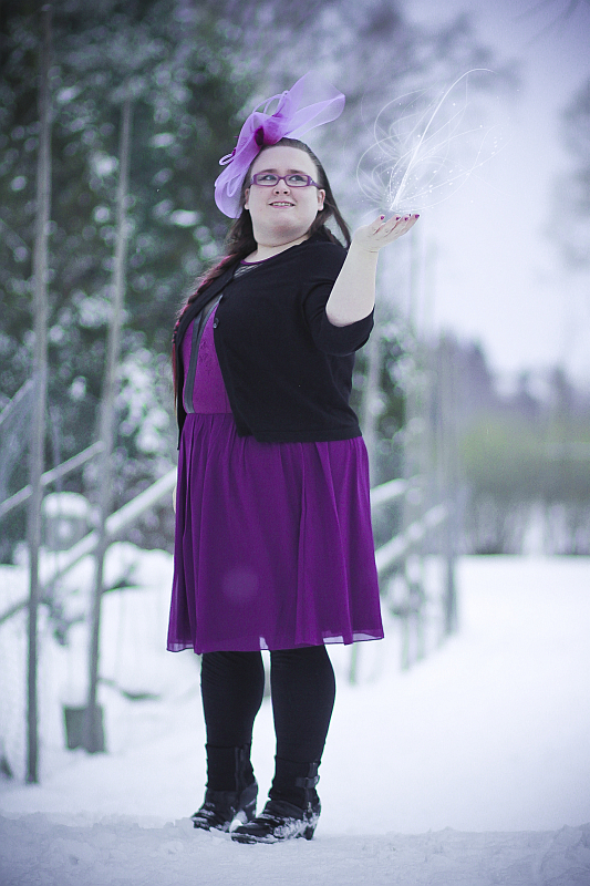 Female model photo shoot of Katrina Scarlett- in Tampere