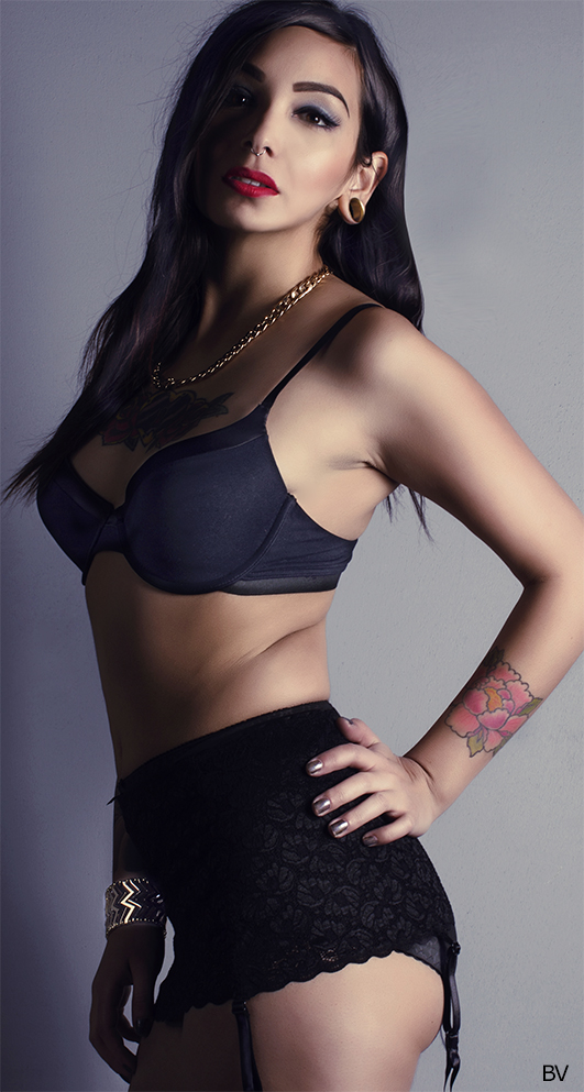 Female model photo shoot of Kayla Kash by BillyPhotography