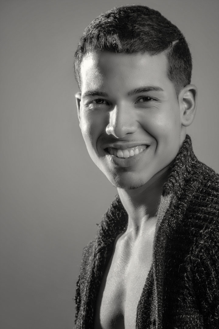 Male model photo shoot of Marc Hernandez