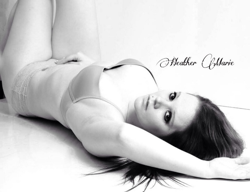 Female model photo shoot of Heather Marie412