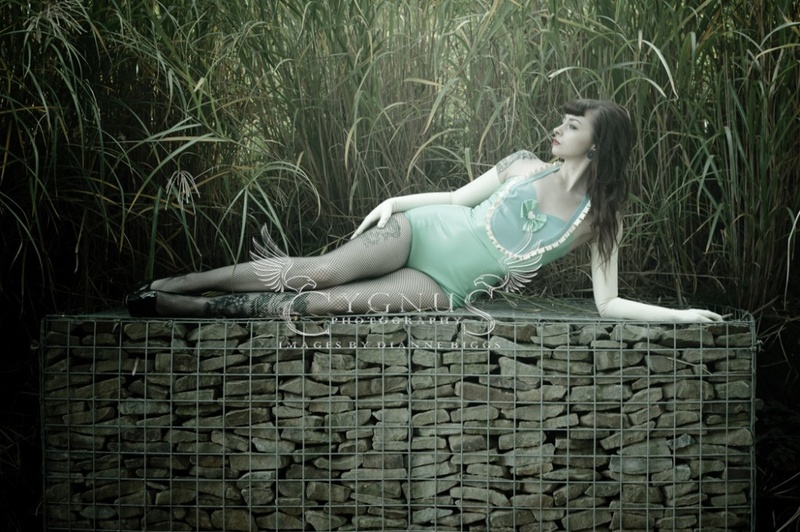 Female model photo shoot of Heidi Lavender