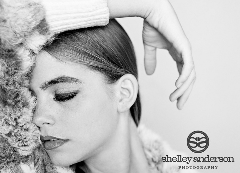 Female model photo shoot of shelley anderson 