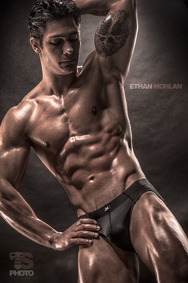 Male model photo shoot of Ethan Morlan by Todd Siechen in Portland