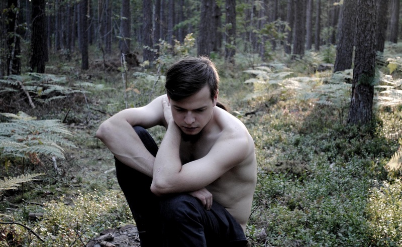 Male model photo shoot of DonVai