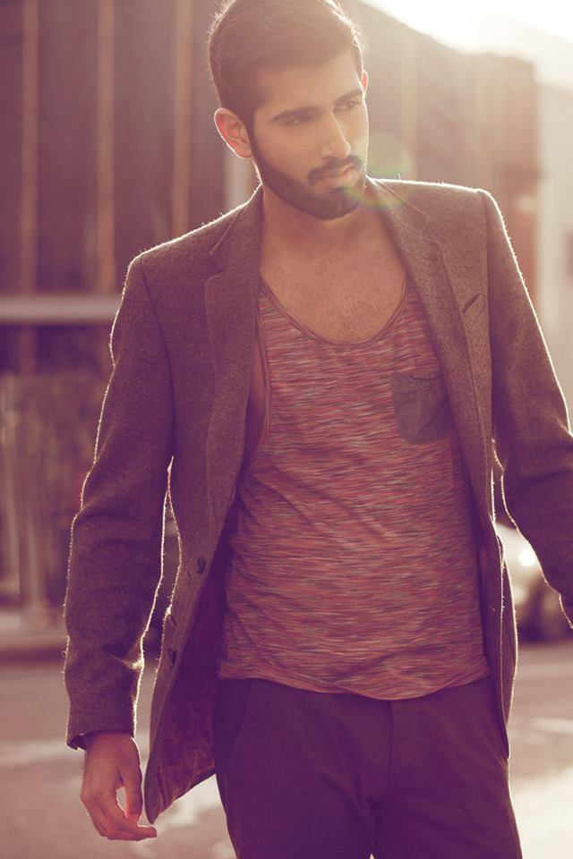 Male model photo shoot of Aaran Singh