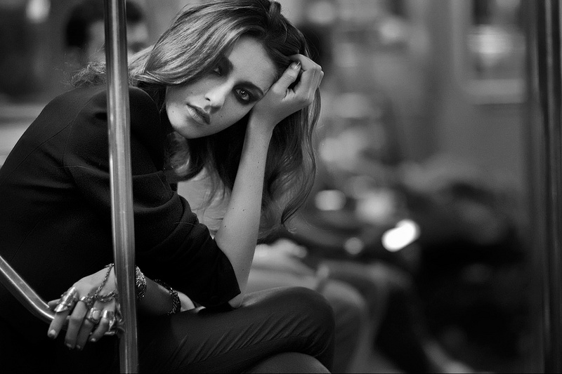 Female model photo shoot of MEMAMEMO in subway