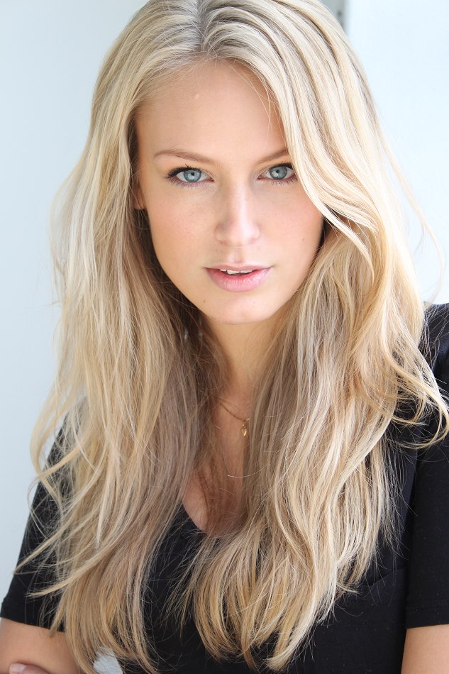 Female model photo shoot of Megan Svensson