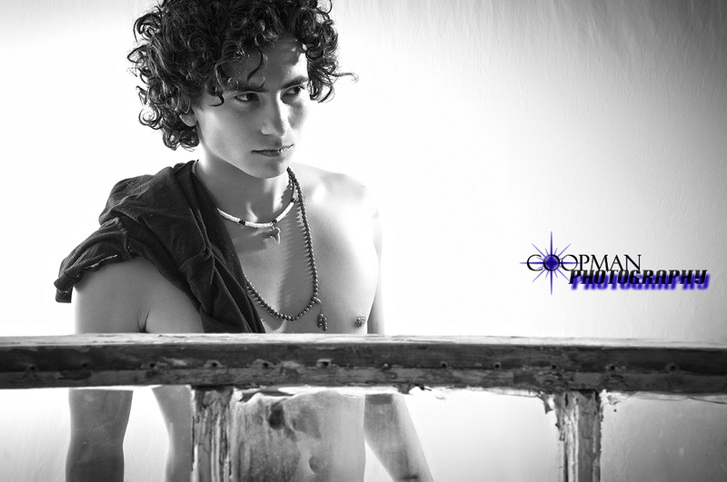 Male model photo shoot of Andres Du-arte