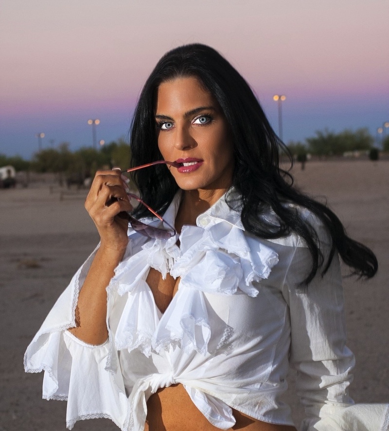 Female model photo shoot of Kellie Dionne in Phoenix AZ