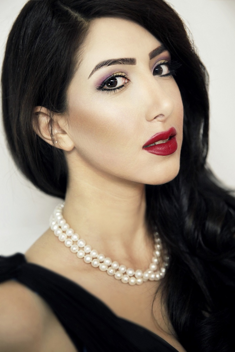 Female model photo shoot of Shabnam_Abdi