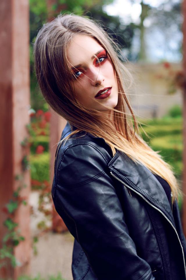 Female model photo shoot of Jess Kalisiak