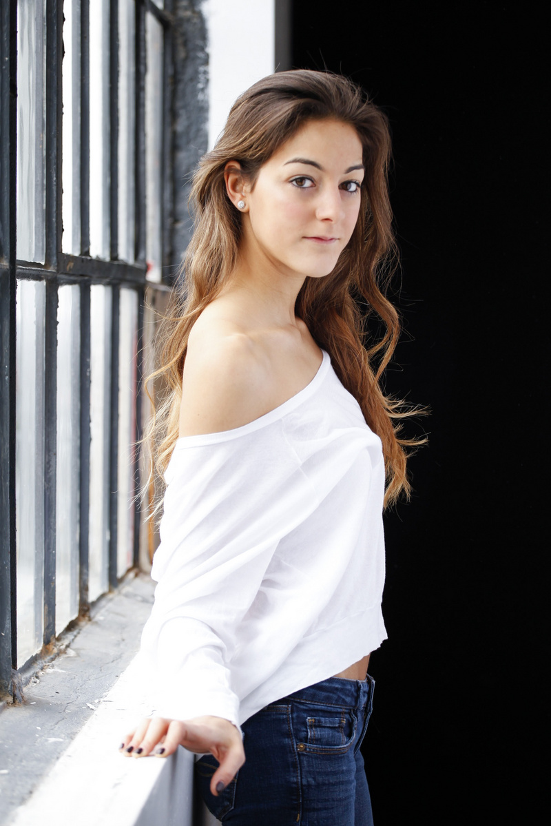 Female model photo shoot of Gabrielle Mas