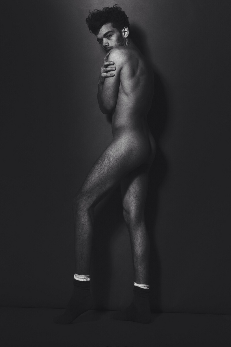 Male model photo shoot of Edgardo Colon Jr by keithc