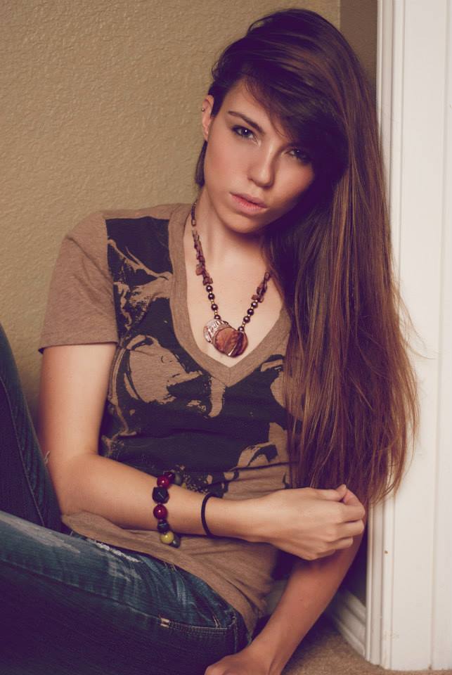 Female model photo shoot of Brooklynne2011