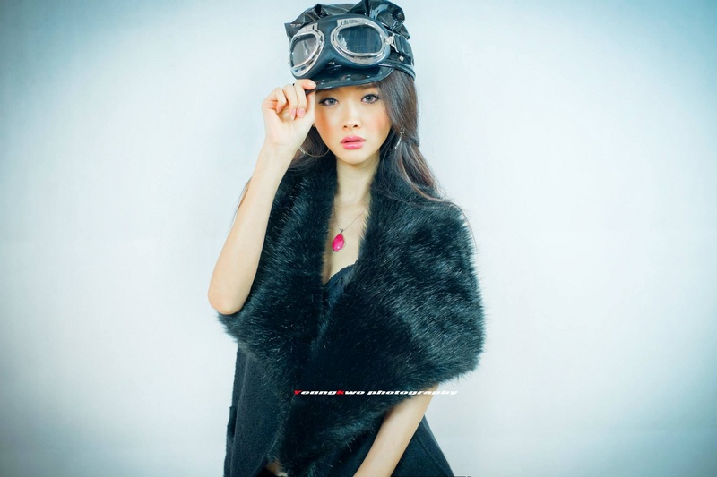 Female model photo shoot of Melody Cheng