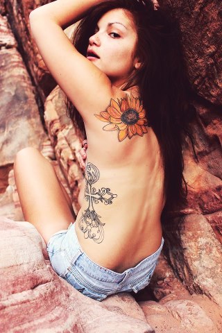 Female model photo shoot of Sarahaya Luna in Red Rock