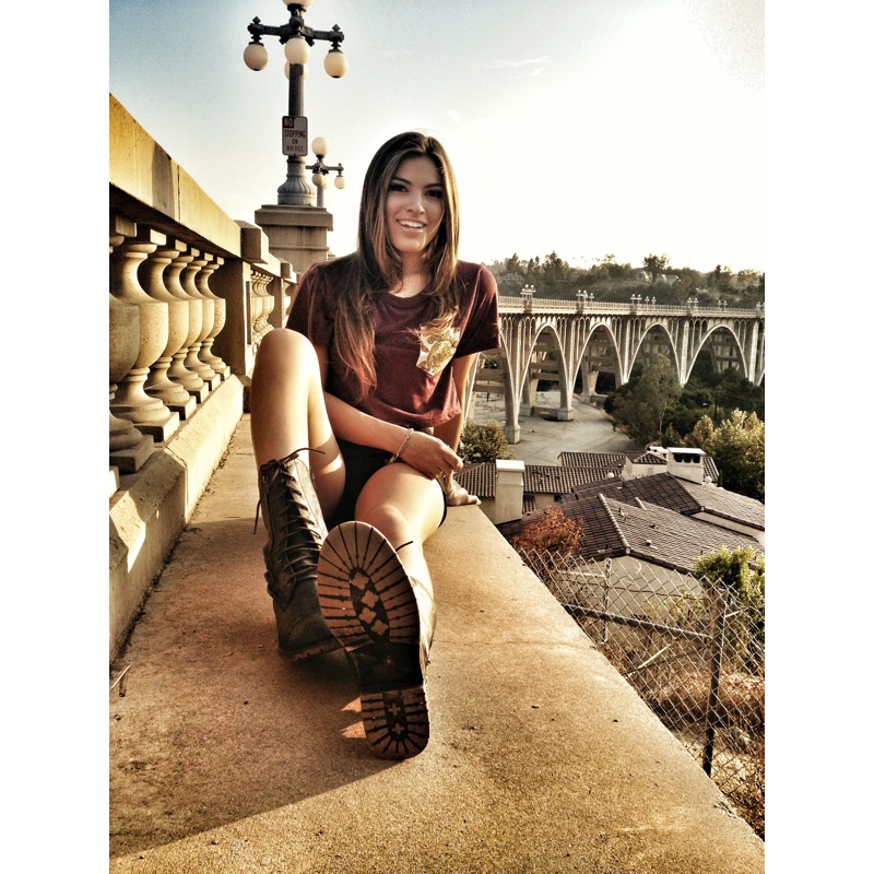 Female model photo shoot of Amanda Velasquez