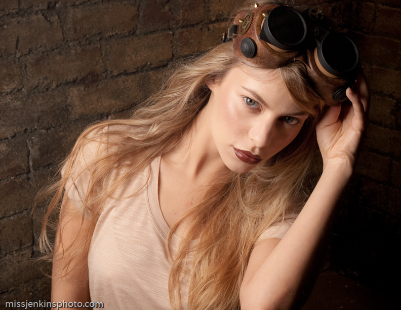 Female model photo shoot of Alena Jenkins