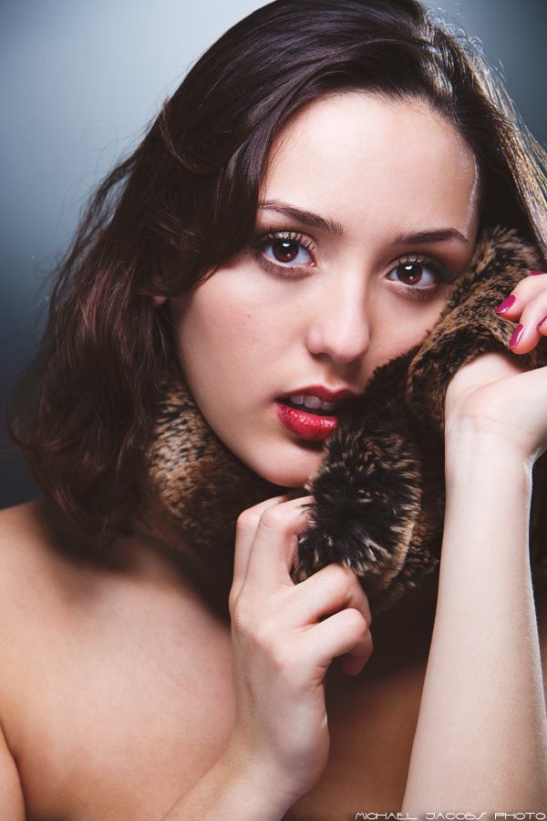 Female model photo shoot of leila123