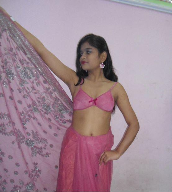 Female model photo shoot of Anjali Salve