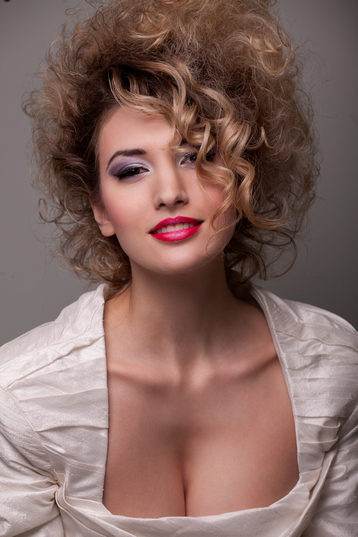 Female model photo shoot of Kasia Golenia