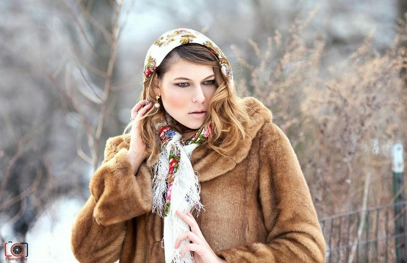 Female model photo shoot of Kat vp in Central Park