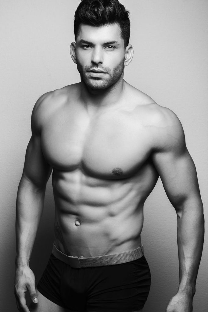 Joey Pena Male Model Profile - Las Vegas, Nevada, US - 13 Photos ...
