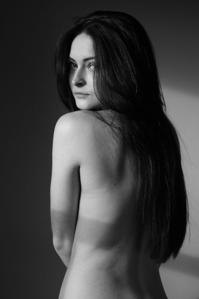 Female model photo shoot of Rebekah Czerniawski
