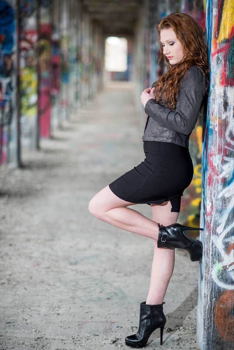 Female model photo shoot of Aubrey Morrison