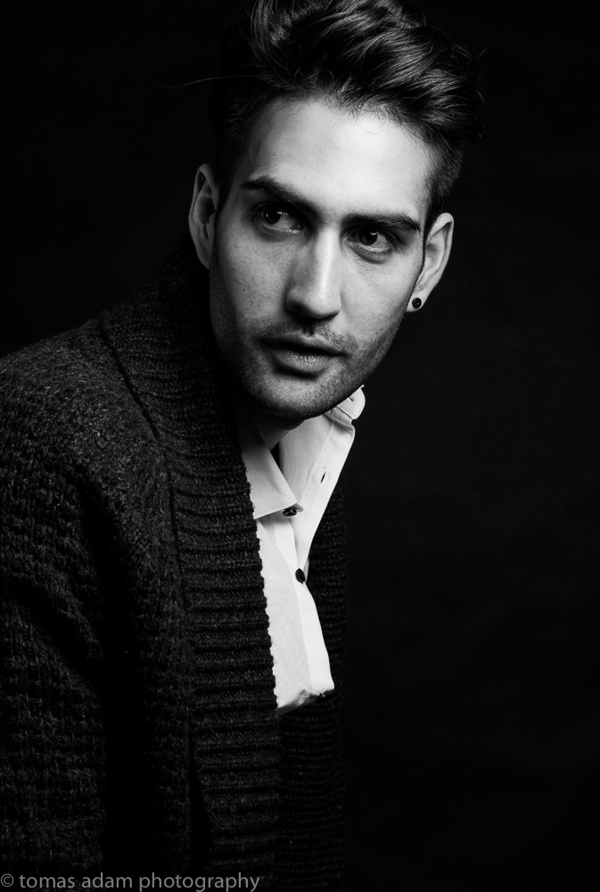 Male model photo shoot of Luis Gaviria