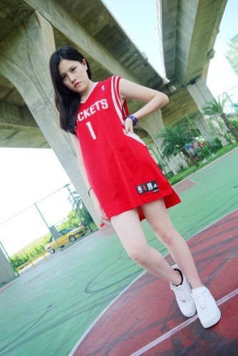 Female model photo shoot of Sz Yu Chen