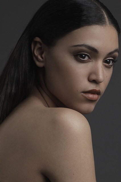 Female model photo shoot of Jameela Elfaki