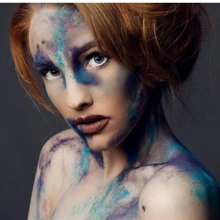 Female model photo shoot of Taylor Floyd Makeup