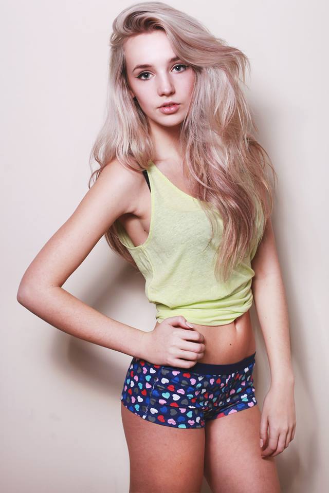 Female model photo shoot of Lauren Hallworth in Manchester